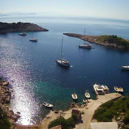 Franic Apartment Saplunara